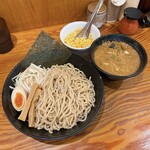 究極のにぼし味噌らーめん 人間ばんざい - つけ麺