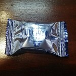 キッチン ブルー グローブ - お菓子のアップ