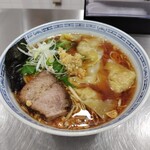 Sanyourou - 生姜香る粗挽肉の雲呑麺