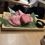 焼肉一心たん助 - 