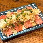 もつ焼き煮込み 楓 - 炙り上たん刺