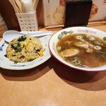 Shiyouraku - 半チャーハン&ワンタンスープ