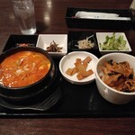 KOREAN DINING 長寿韓酒房 銀座店 - 
