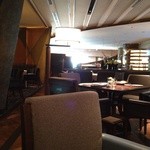 ラ・ロカンダ - 色々なテーブル席がありました。