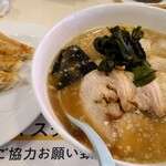 七福本店 - チャーシューメン・餃子