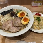 ラーメンWalkerキッチン - 
