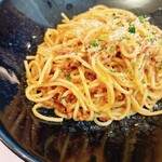 壁の穴 HEPナビオ店 - しなやかな麺。