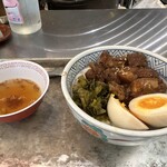 台湾の味 魯肉飯と魚介系 担担麺専門店 魯担 - 