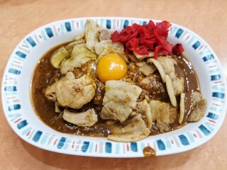 Sutamina Kare No Mise Bagu - スタミナカレー(ナマ)¥930 + 福神漬