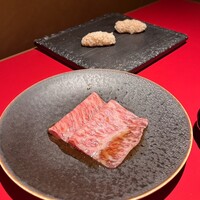 和牛とタン 焼肉 とみ 新橋本店 - 
