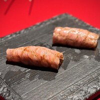 和牛とタン 焼肉 とみ 新橋本店 - 