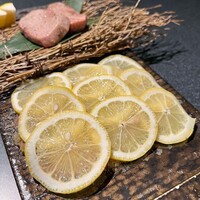 名古屋焼肉きらく - スーパーネギタン塩と上タン塩