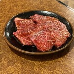 焼肉飯店 山本 - 上カルビ