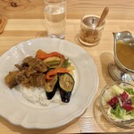 Kareryourino miseshirakawa - 野菜カレー+ビーフ