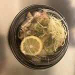 ふる里のめぐみ - 鶏肉はつまみで少し食べてしまっています。