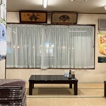 佐野らーめん 亀嘉 - 懐かしい座敷席✨