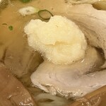 佐野らーめん 亀嘉 - にんにく✨