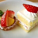 レストラン セリーナ(ホテル日航新潟) - 苺のタルトと苺のショートケーキ