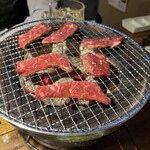 炭火焼肉　ホルモン劇場den - 