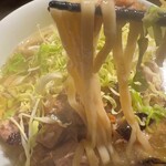 いかれたヌードル フィッシュトンズ - さゆり麺リフト