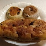 スパイスガーデン - テイクアウトしたパン３種