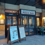 WOLFGANG PUCK PIZZA BAR - 外観