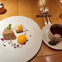 Osteria UVA RARA 横浜 - 