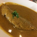 インド料理 パリワル - ほとばしるマサラとサラッとスッキリ感が同居する、ギンギラギンにさりげないカレー