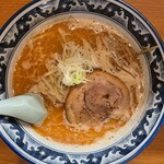 Menya Taruza - 500円で限定麺以外から選べるけどいつも海老味噌らーめんにしてしまう