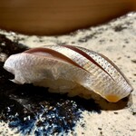 丸萬寿司 - 小鰭