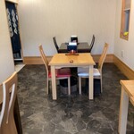 うなぎ亭 友栄 - このフロアは全14席