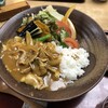 津久茂 - 蕎麦屋のTOKYO-Xカレー皿