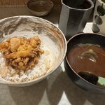 Nakagawa - 小海老のかき揚げ天丼と赤だし