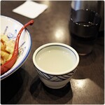 西安麺荘 秦唐記 - 麺茹で汁