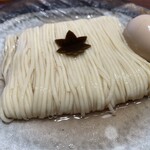 食煅 もみじ - 麺線が美しい