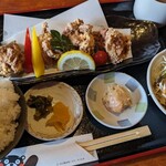 shokuyuukuukammasauma - 唐揚げ定食、ご飯大盛り