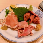 備長炭火焼鳥 カドクラ商店 - 肉刺し盛合せ