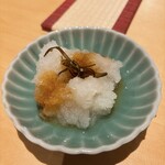 焼鳥 ひら野 - お口直しの大根おろし