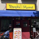 Daphe Munal - 