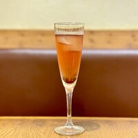 キールロワイヤル（スパークリング×カシス）
