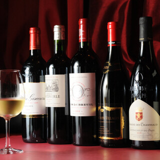 We have a wide selection of carefully selected wines, mainly from France.