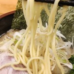 Yokohama Ramen Kitamuraya - 麺の感じ