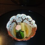 日本料理 吉祥 - ワカメ　新筍　よもぎを剃って固めたの　新じゃがいも　これも美味しかったです