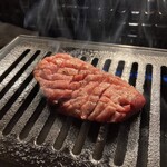 Oniku Ichimai Urinoyakiniku Ten Yakiniku Todoroki - 名物厚切りタン