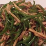 中華料理 龍江 - 青椒肉絲（680円）