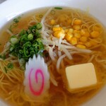 むっちゃん - 料理写真:塩バターラーメン