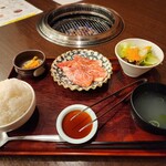 焼肉家和 はなれ - 