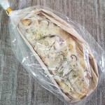 ブーランジェリー アイボックス - だて野菜のタルティーヌ(しめじ&椎茸) 390円