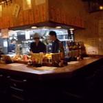 Choushuu - オープンキッチンで料理しているスタッフと話しながらゆっくりと・・・