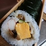 味処てらさき - お土産に頂いた太巻き